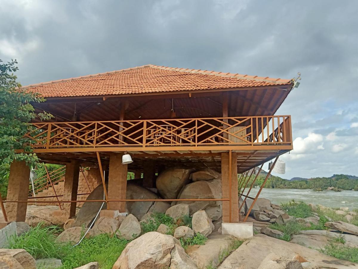 Leo Wodden Resort Hampi Exterior foto