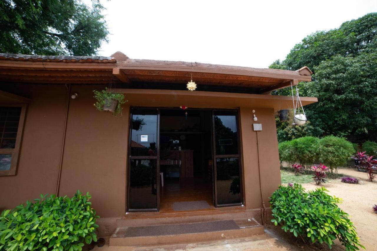 Leo Wodden Resort Hampi Exterior foto